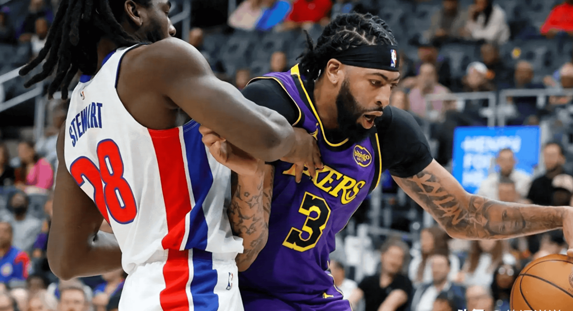 雷火电竞app-湖人大比分击败活塞，保持东部不败之地(湖人总决赛被活塞击败)