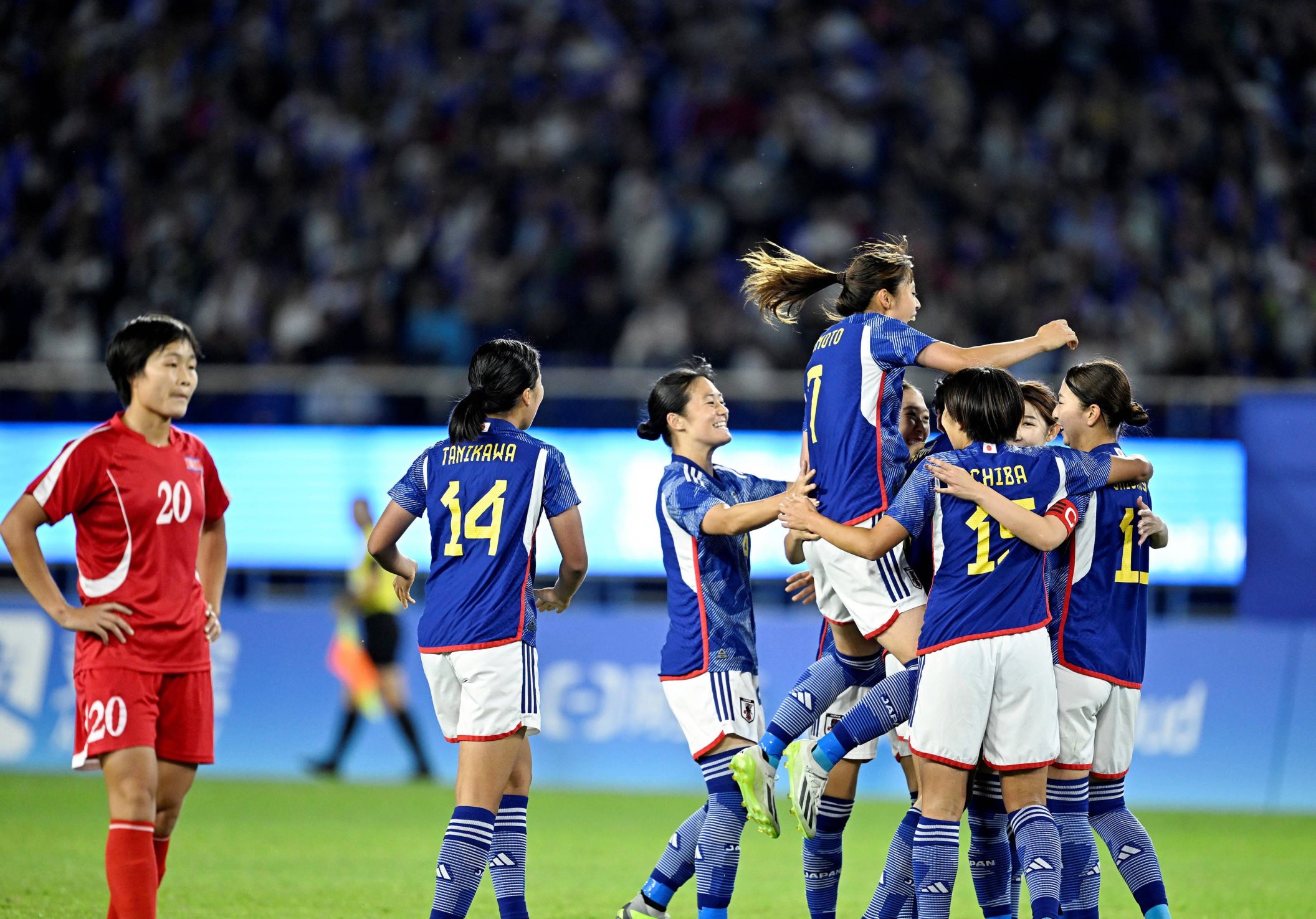 关于朝鲜队球员表现抢眼,逐渐崛起的信息 关于朝鲜队球员表现抢眼,逐渐崛起的信息