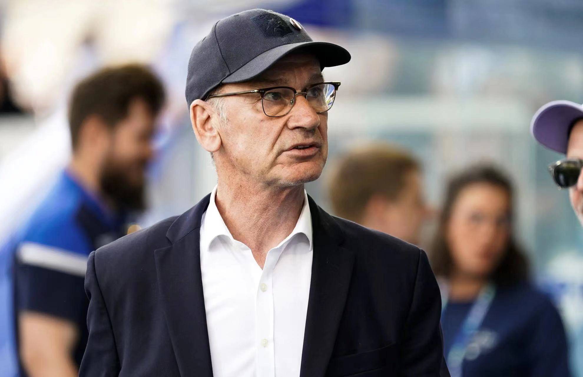 雷火电竞网址-亚眠客场逆袭阿赖斯，法甲升班马冲顶欲望强烈