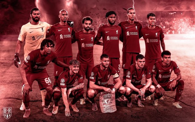 英格兰碾压利物浦,莱万点燃赛场 英格兰碾压利物浦,莱万点燃赛场