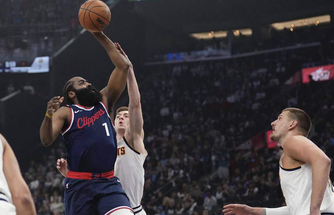 掘金翻盘火箭，哈登状态火热